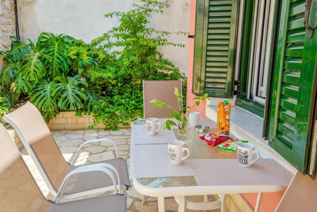 شقة Doras House جايوس المظهر الخارجي الصورة